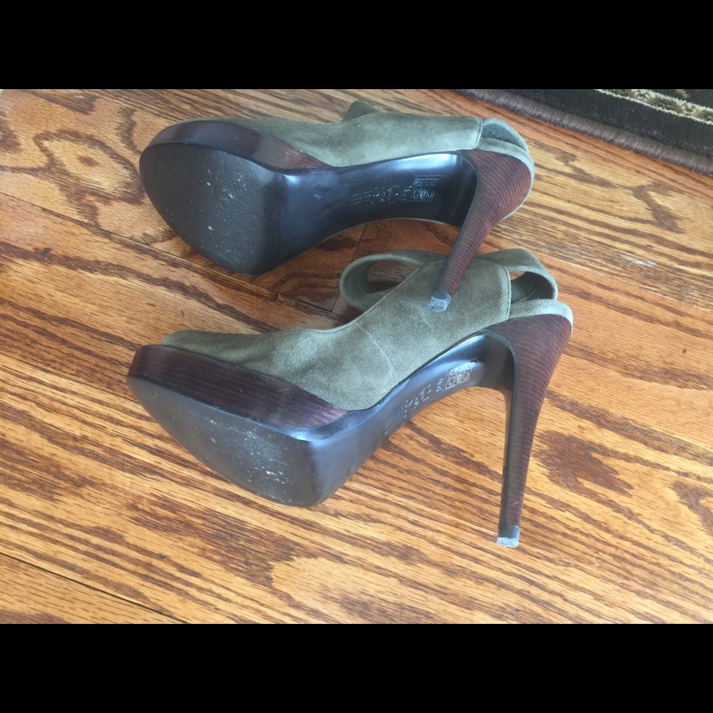 Pelle Moda heels - Picture 4 of 4
